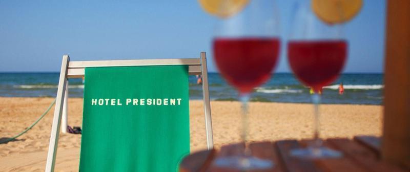 Hotel President فاستو المظهر الخارجي الصورة