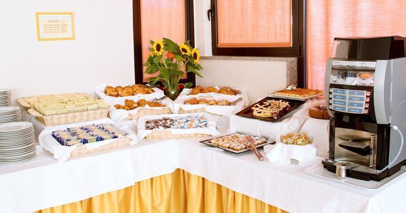 Hotel President فاستو المظهر الخارجي الصورة